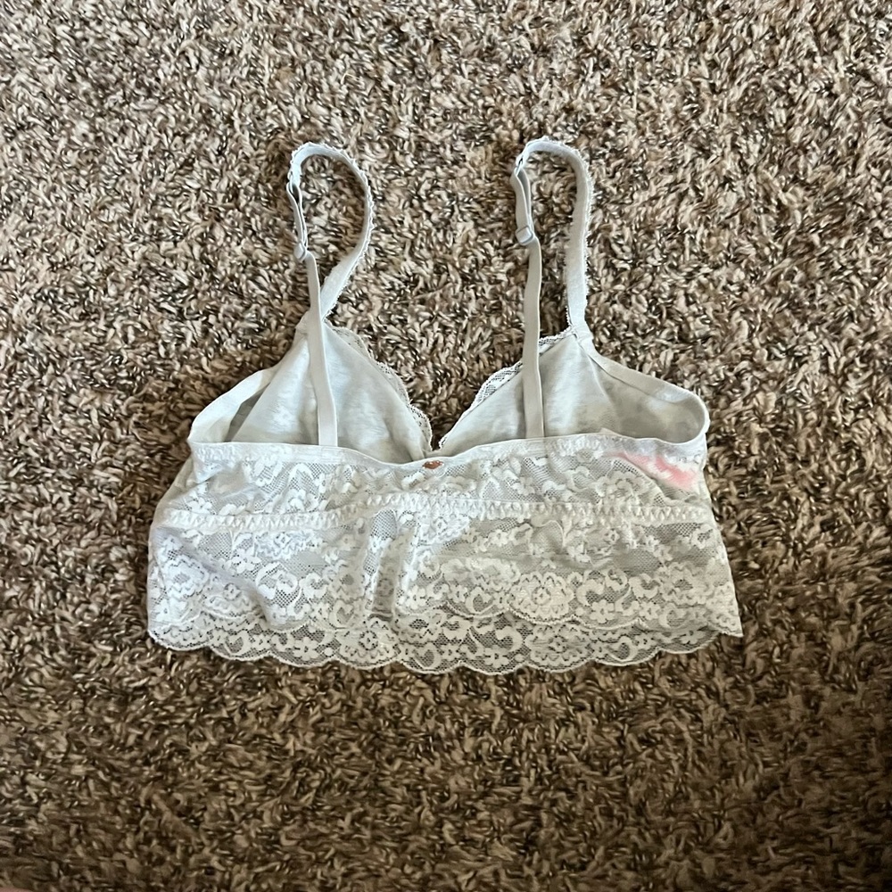 Bralette - Picture 2 of 4